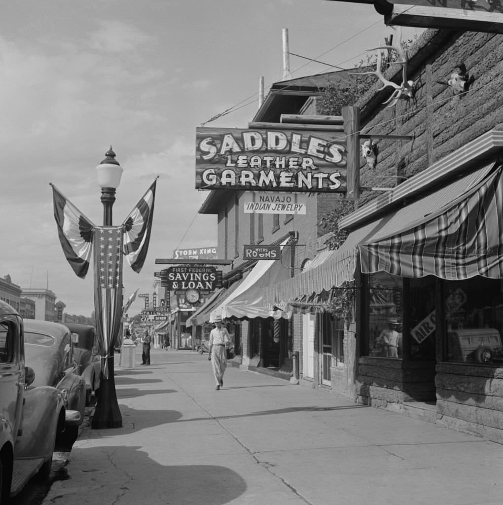 #99 Street Scene, Main Street, Sheridan, Wyoming, July 1941