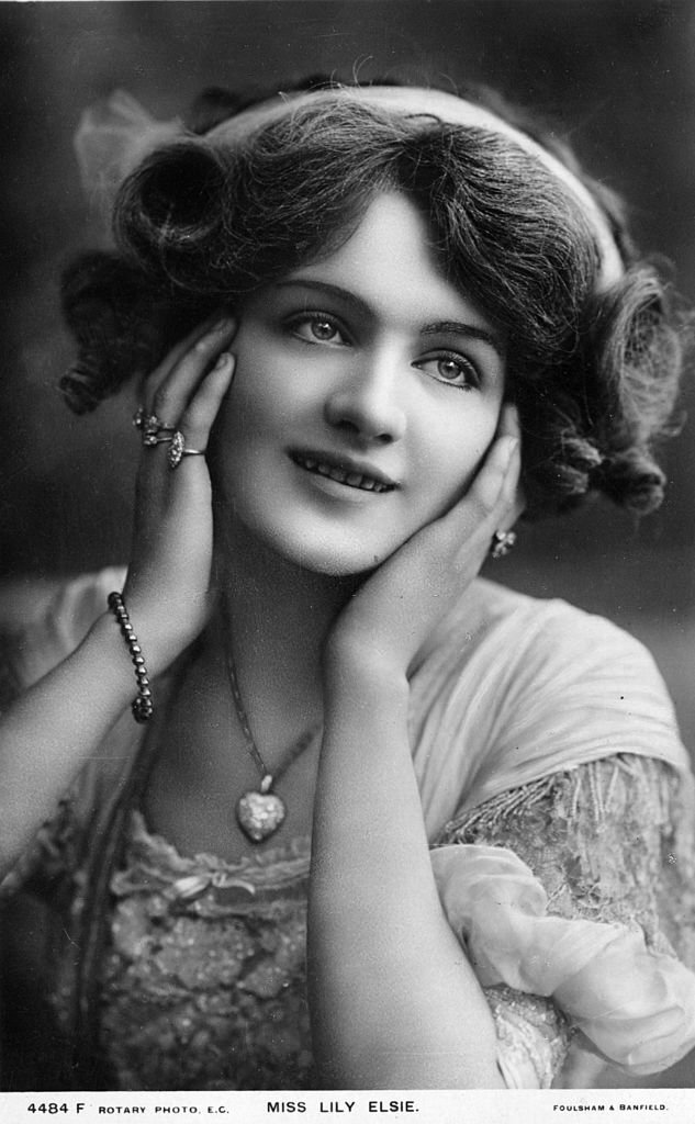 #6 Miss Lily Elsie, 1900