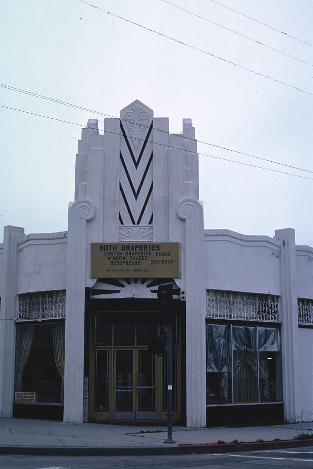 #28 Roth Draperies, Los Angeles, California, 1976