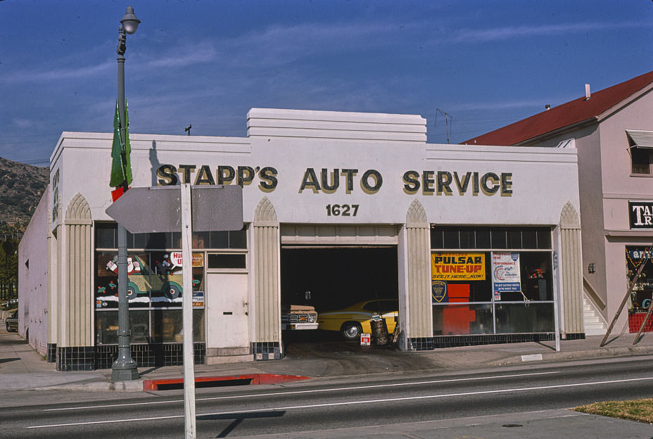 #25 Stapp’s Auto Service, 1627 Colorado Boulevard, Eagle Rock, Los Angeles, California, 1977