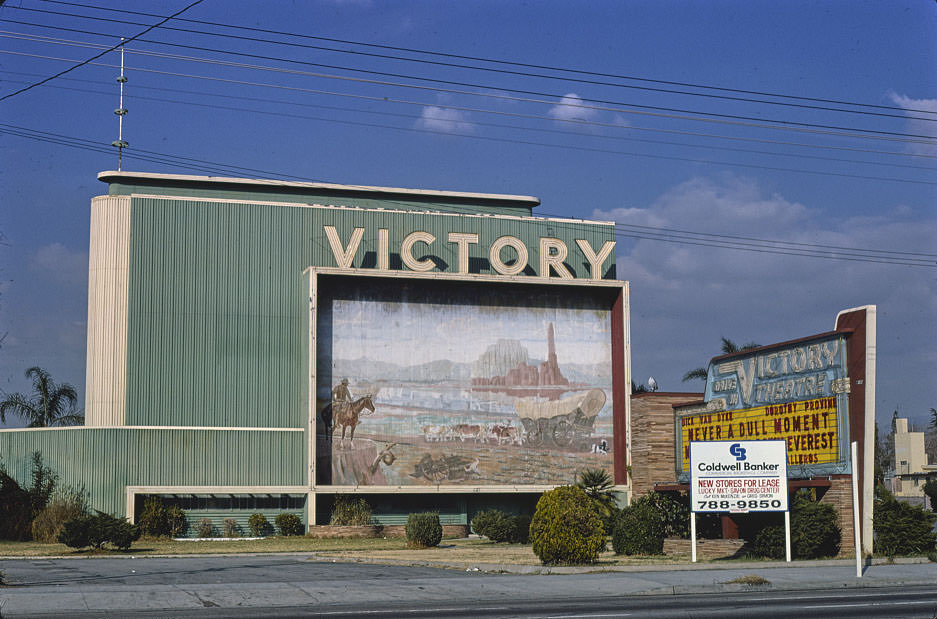 #48 Victory Drive-in Theater, Victory west of Coldwater Canyon, Van Nuys, California.