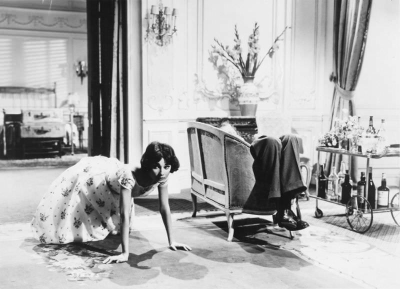 Stunning Photos from the Set of &;Love in the Afternoon (1957)&; Movies