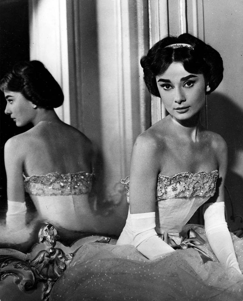 Audrey Hepburn on the set of Billy Wilder’s romantic comedy, ‘Love In The Afternoon’, 20th March 1957.