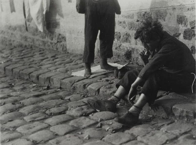 #14 Homeless, Paris, 1929