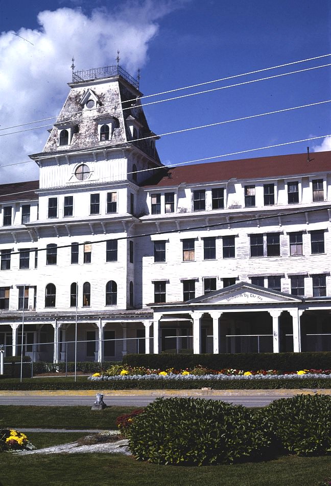 #75 Wentworth By-The-Sea, New Castle, New Hampshire, 1994