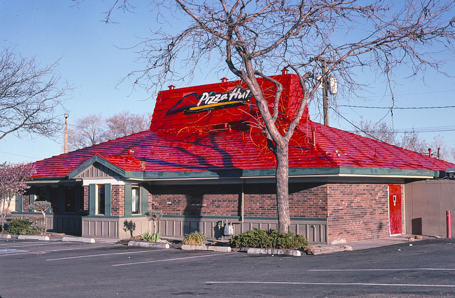 #31 Pizza Hut, Santa Fe, New Mexico, 1992