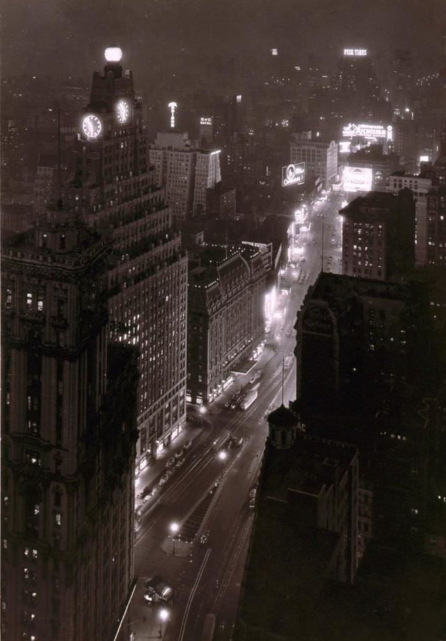 #18 Times Square from above, New York City, February 16, 1932
