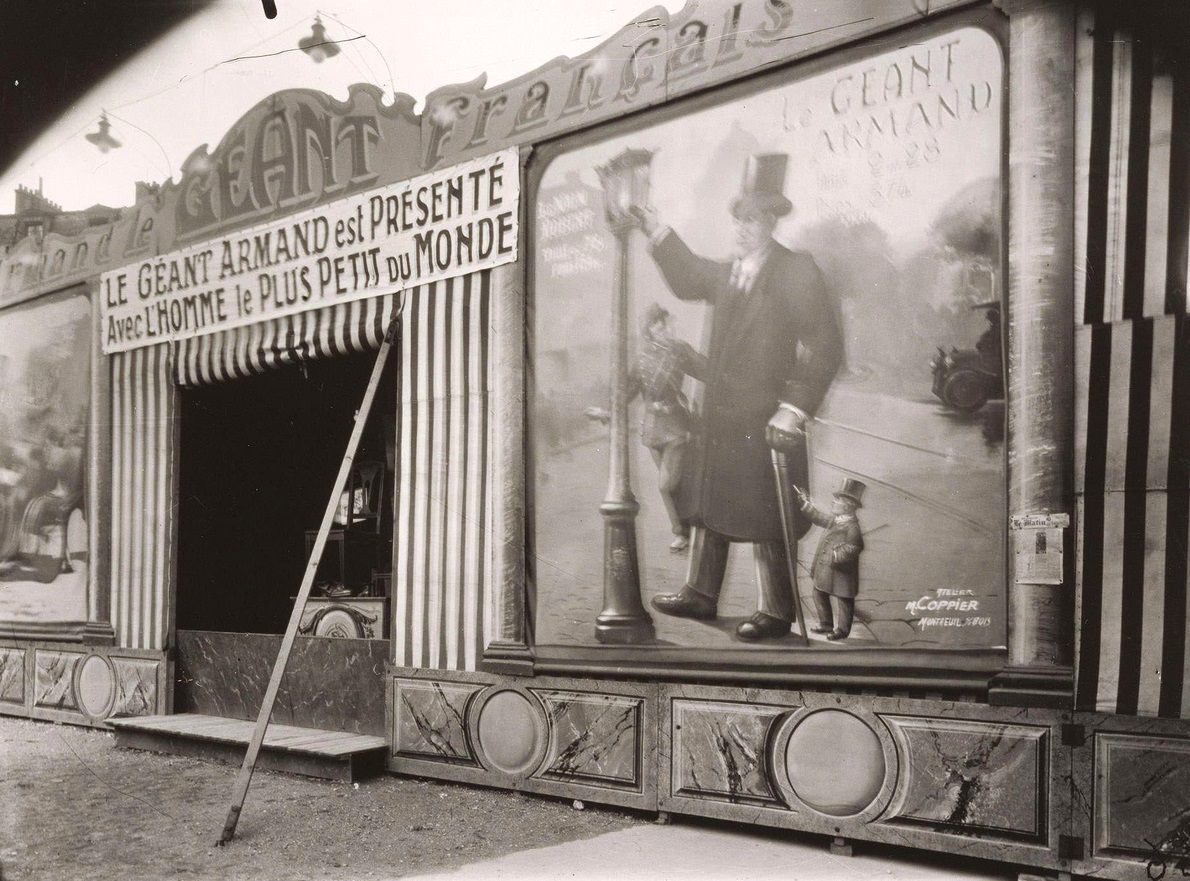 #127 Street Fair (Fete du Trone), 1925