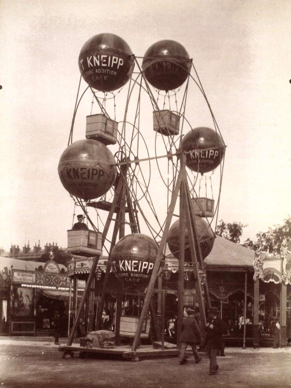 #34 Funfair at the Invalides in Paris, 1898