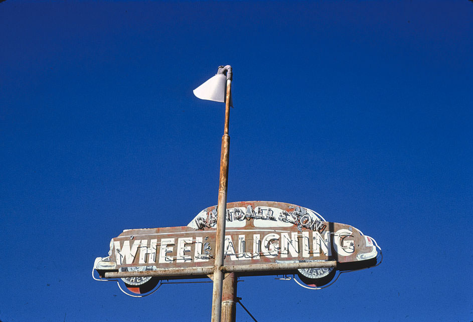 #32 Wheel align sign, San Diego, 1979