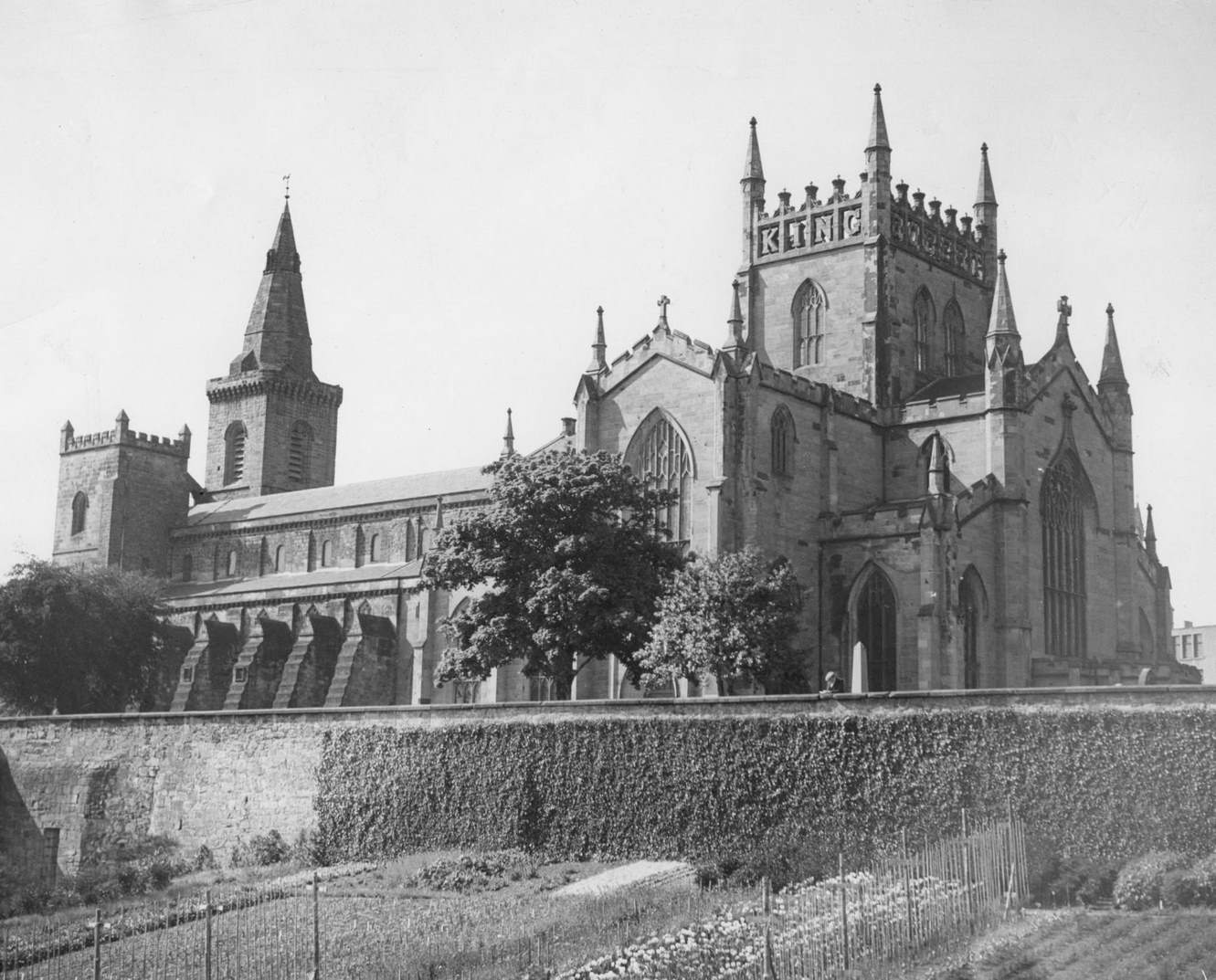 #94 Dunfermline Abbey, Scotland, 1960.