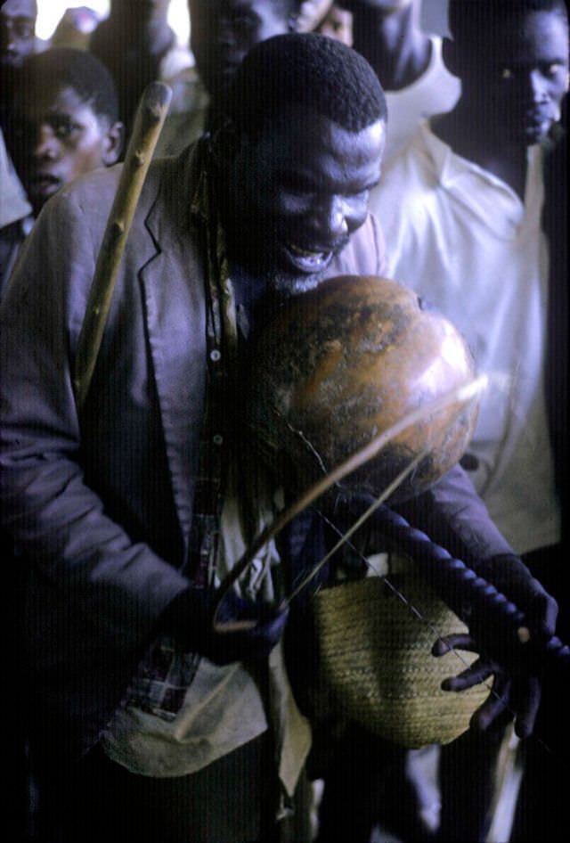 #81 The entertainer, 1969