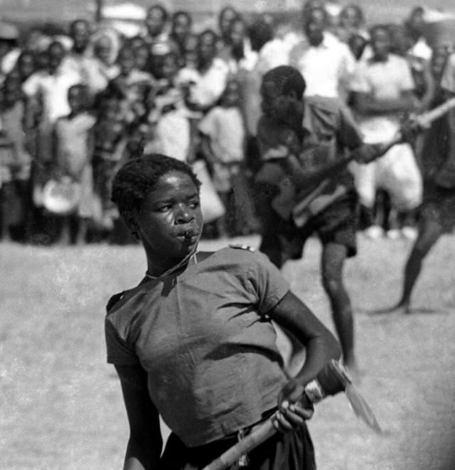 #19 Whistle and hoe, 1969