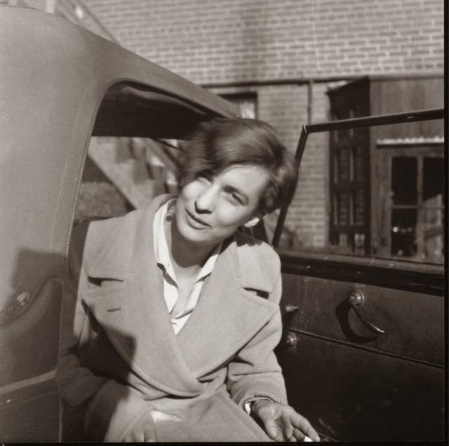 #11 Annemarie Schwarzenbach