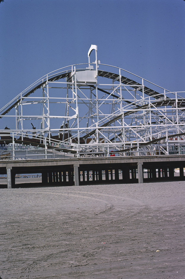 #68 Hunt’s Pier roller coaster, Wildwood, New Jersey, 1978