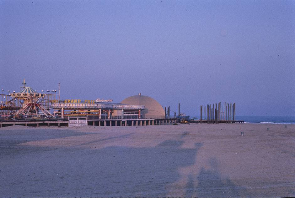 #149 Mariner’s Landing Pier, Wildwood, New Jersey, 1978