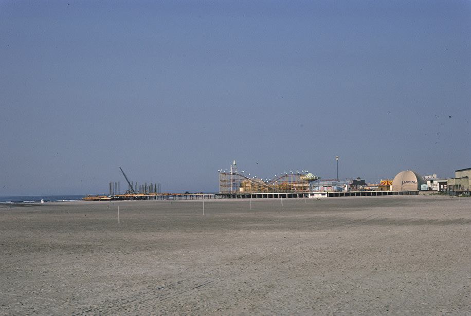 #105 Mariner’s Landing Pier a.m., Wildwood, New Jersey, 1978