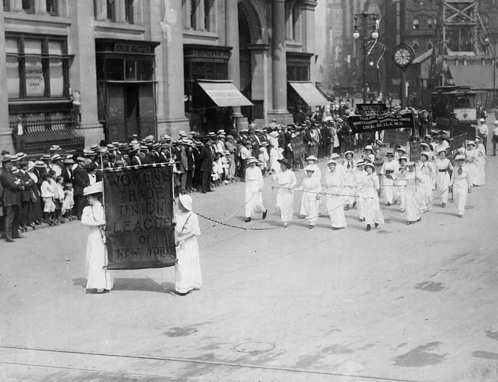 #54 Suffragettes carrying the banner of the Women’s Trade Union League of New York on a Labour Day Parade.