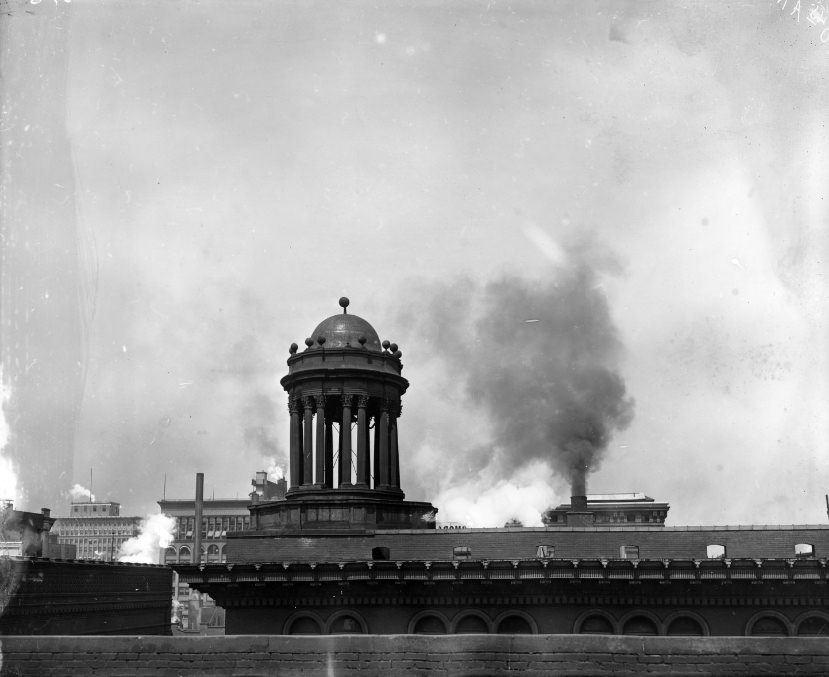 #110 The Jaccard Building stood at the corner of Broadway and Locust Street, at 407 N. Broadway, 1907