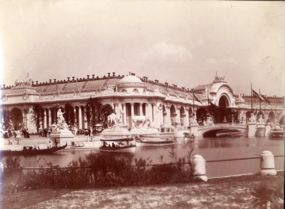 #117 The Palace of Manufactures at the 1904 World’s Fair in St. Louis.