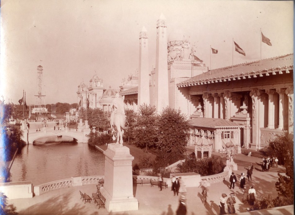 #130 A vista looking down the lagoon at the 1904 World’s Fair.