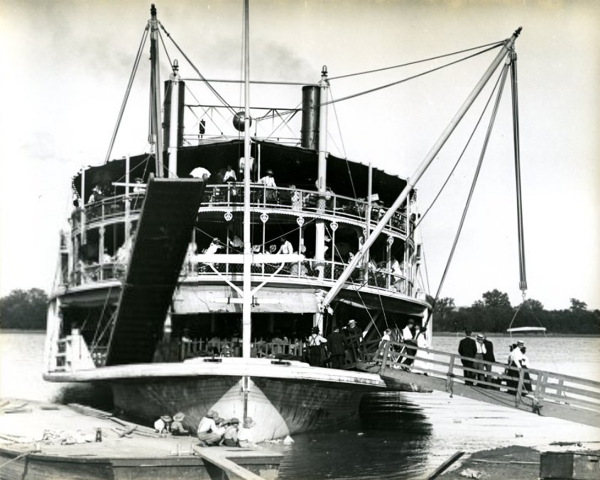 #160 Side-wheel excursion boat Alton at port, 1909