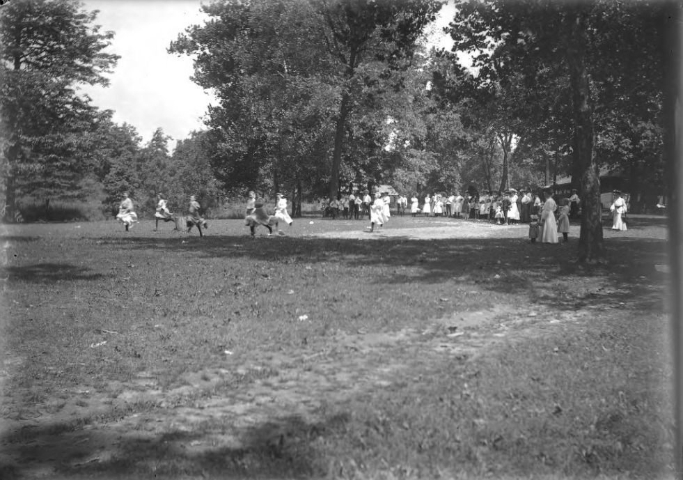 #211 Girls Racing as a Crowd Watches, 1901