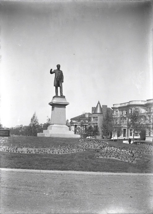 #227 Statue of Francis P. Blair Jr. on a pedestal surrounded by tulip beds, 1904