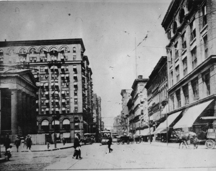 #253 Fourth street, looking north from Market, 1903