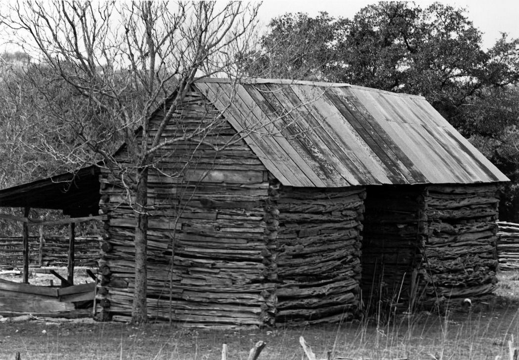#44 Exterior of log cabin at Bohl’s Place, 1971.