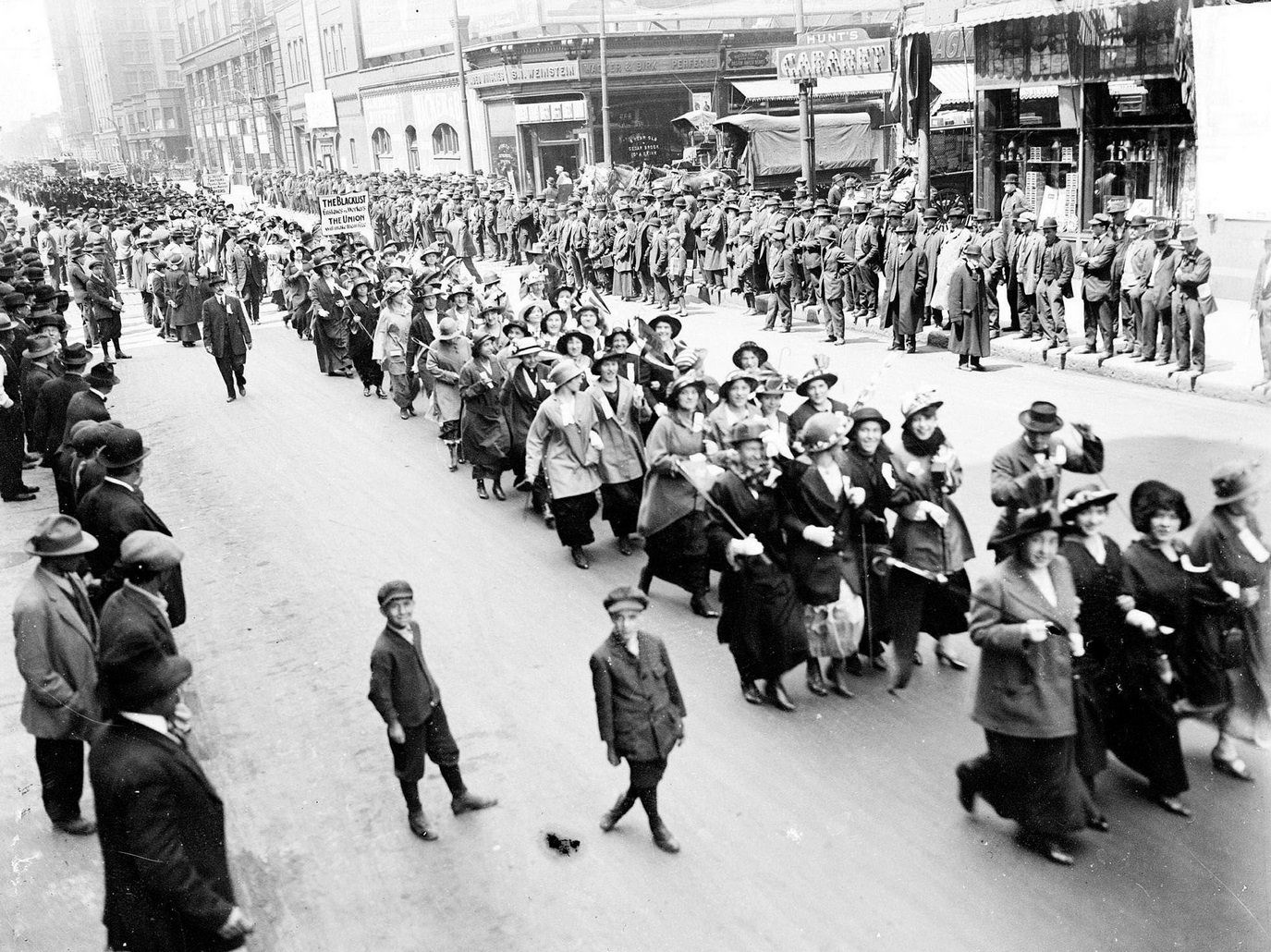 #101 Members of the Amalgamated Clothing Workers of America in a Labor Day parade, Chicago, Illinois, May 1915.