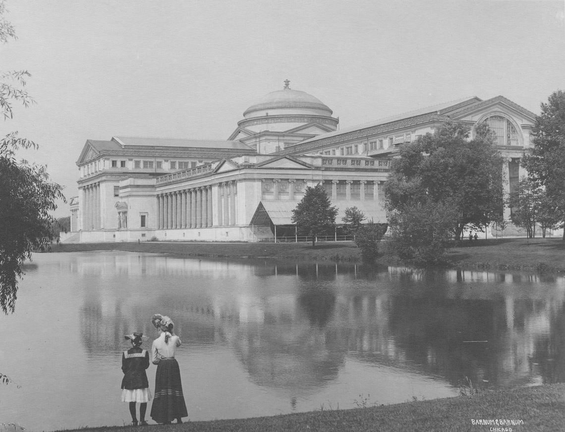 #122 Field Museum of Natural History in Jackson Park, Chicago, Illinois, 1915.