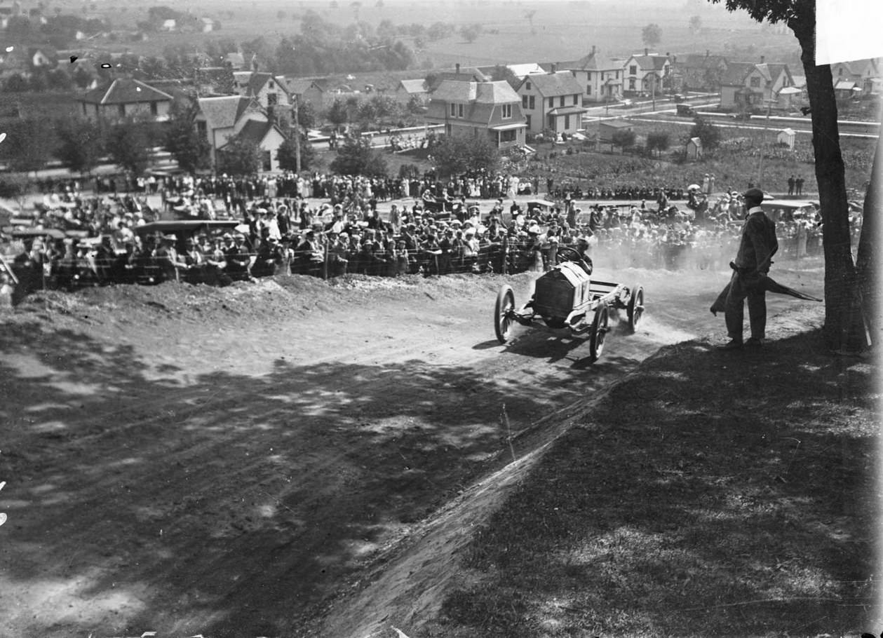 #160 Automobile driver Moukmier (or possibly Moukmeer) driving a Staver automobile up a hill during the Algonquin Hill Climbing Contest, Chicago, Illinois, 1910s.