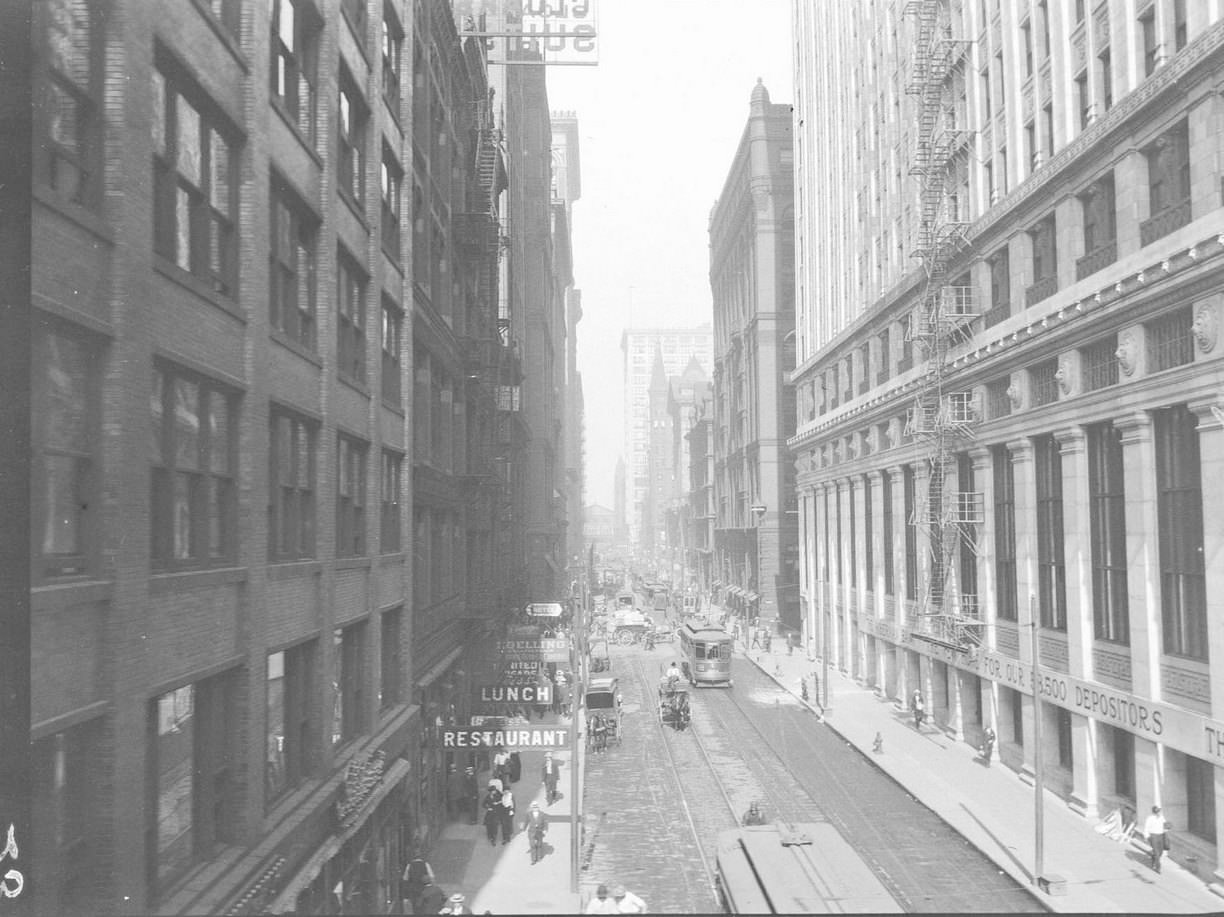 #21 Adams Street east from Fifth Avenue (Wells Street), Chicago, Illinois, 1914
