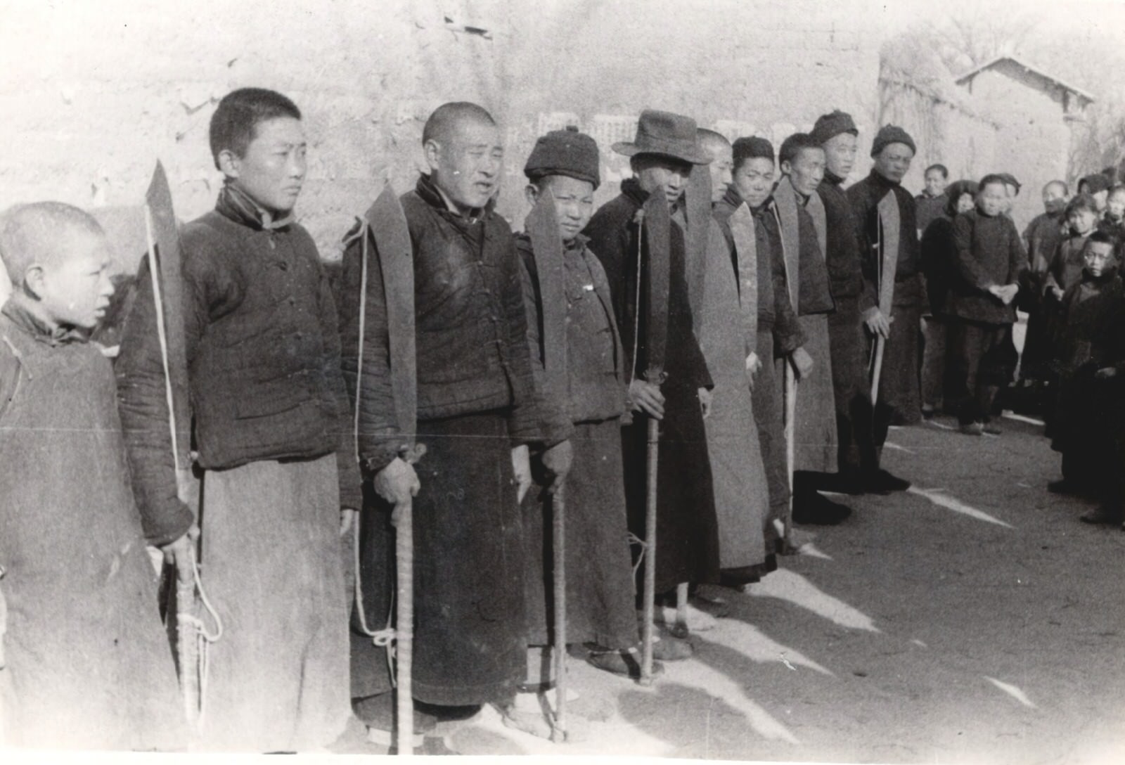#11 Men members who guide the Chinese armies against the enemy. 1937-1940
