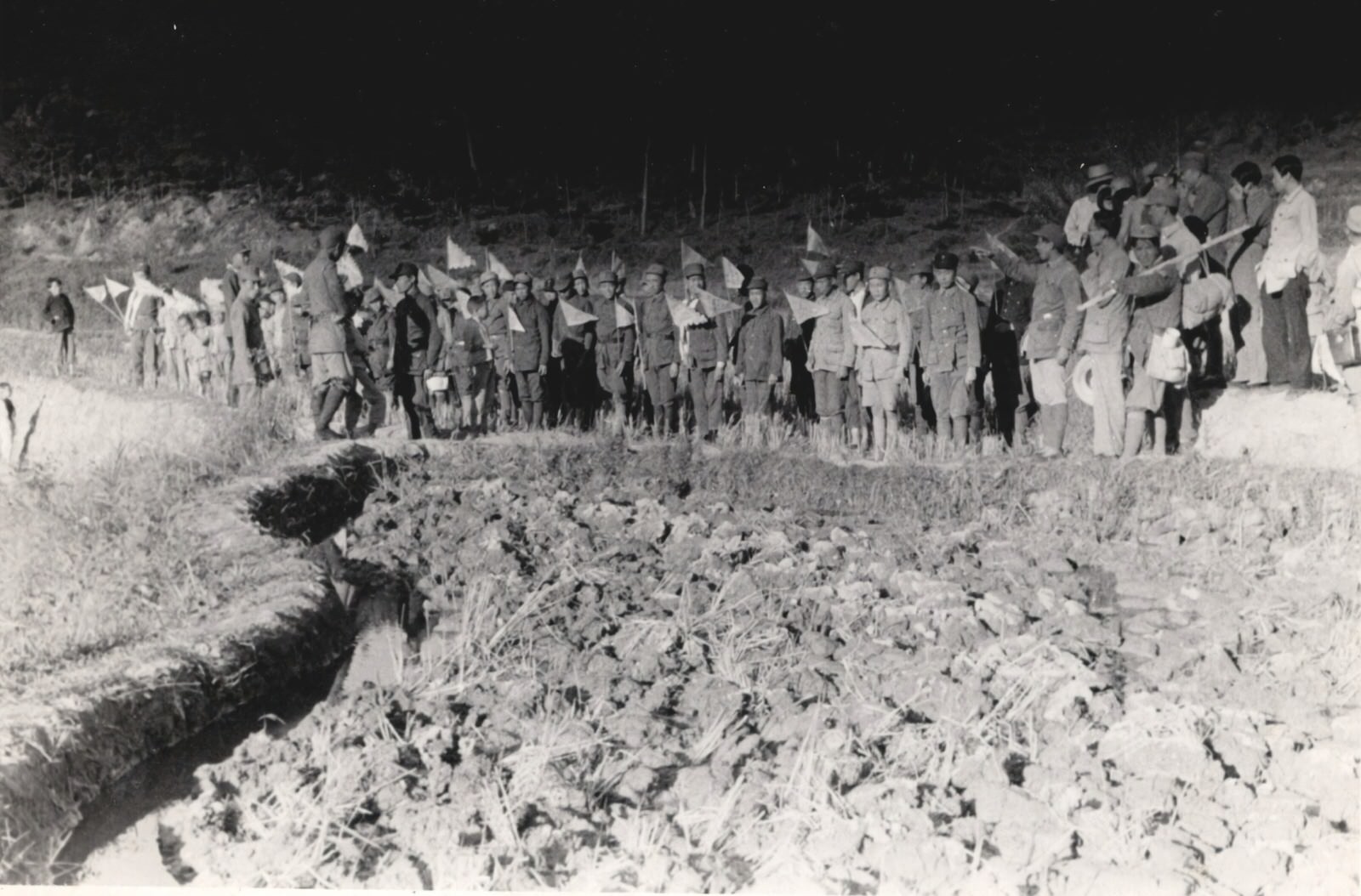 #46 The guerrillas and the wounded stood in long lines along the paths to welcome me. 1937-1940