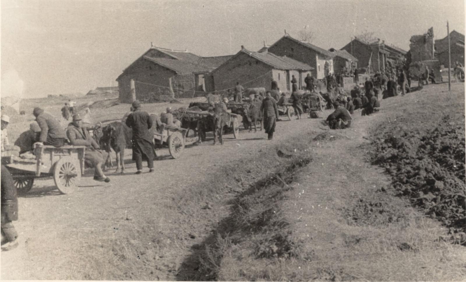 #61 The last carts were filled with the wounded who died on the way. 1937-1940