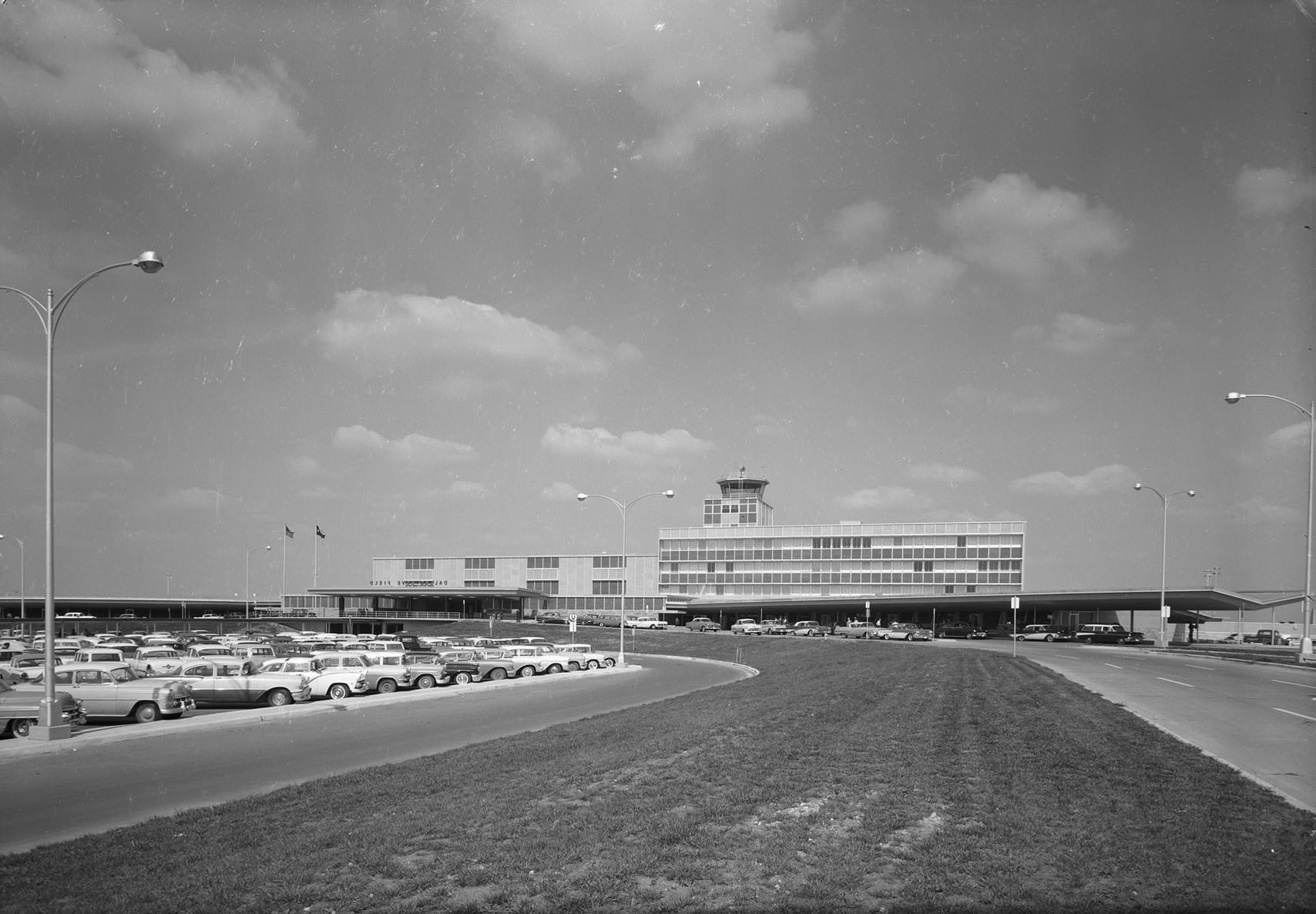 #129 Love Field, exterior, Dallas, Texas, 1958