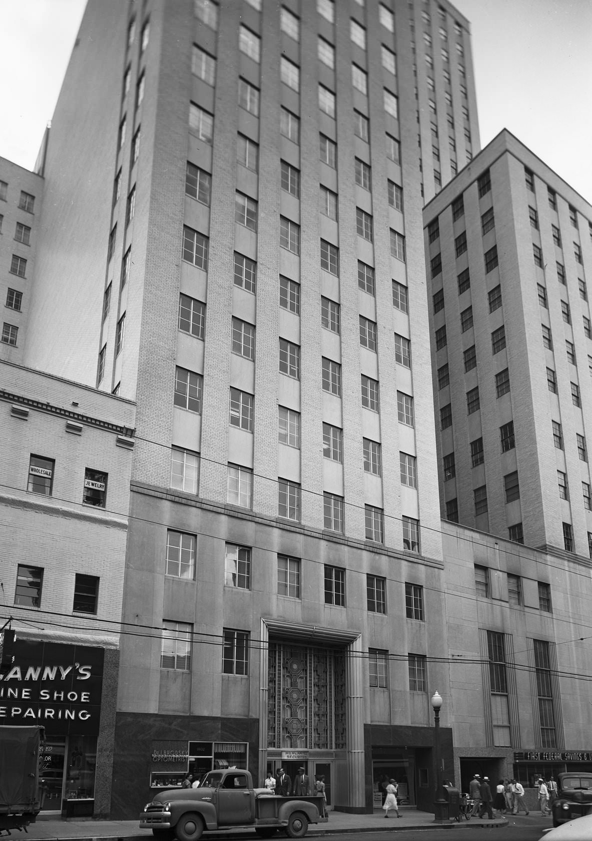 #176 Mercantile Securities Building, downtown Dallas, Texas, 1953