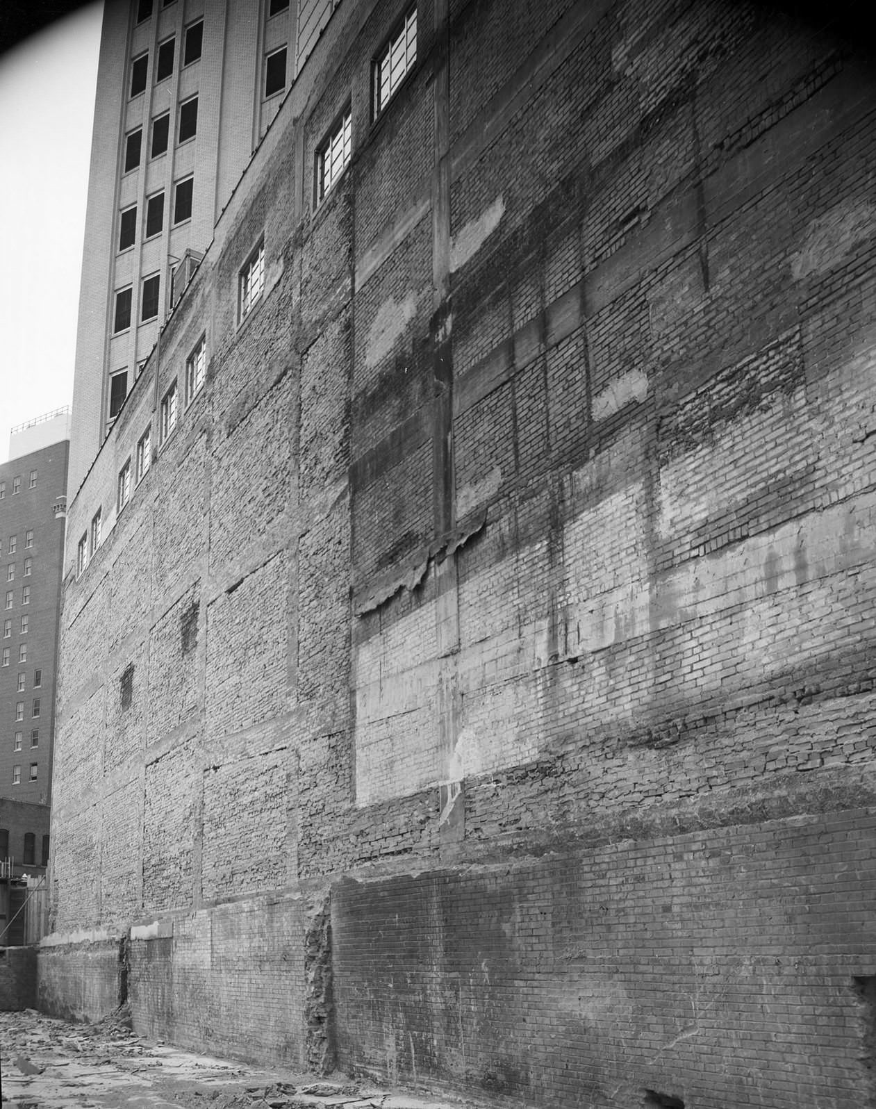 #225 Downtown Dallas, preparing building site for construction, 1950
