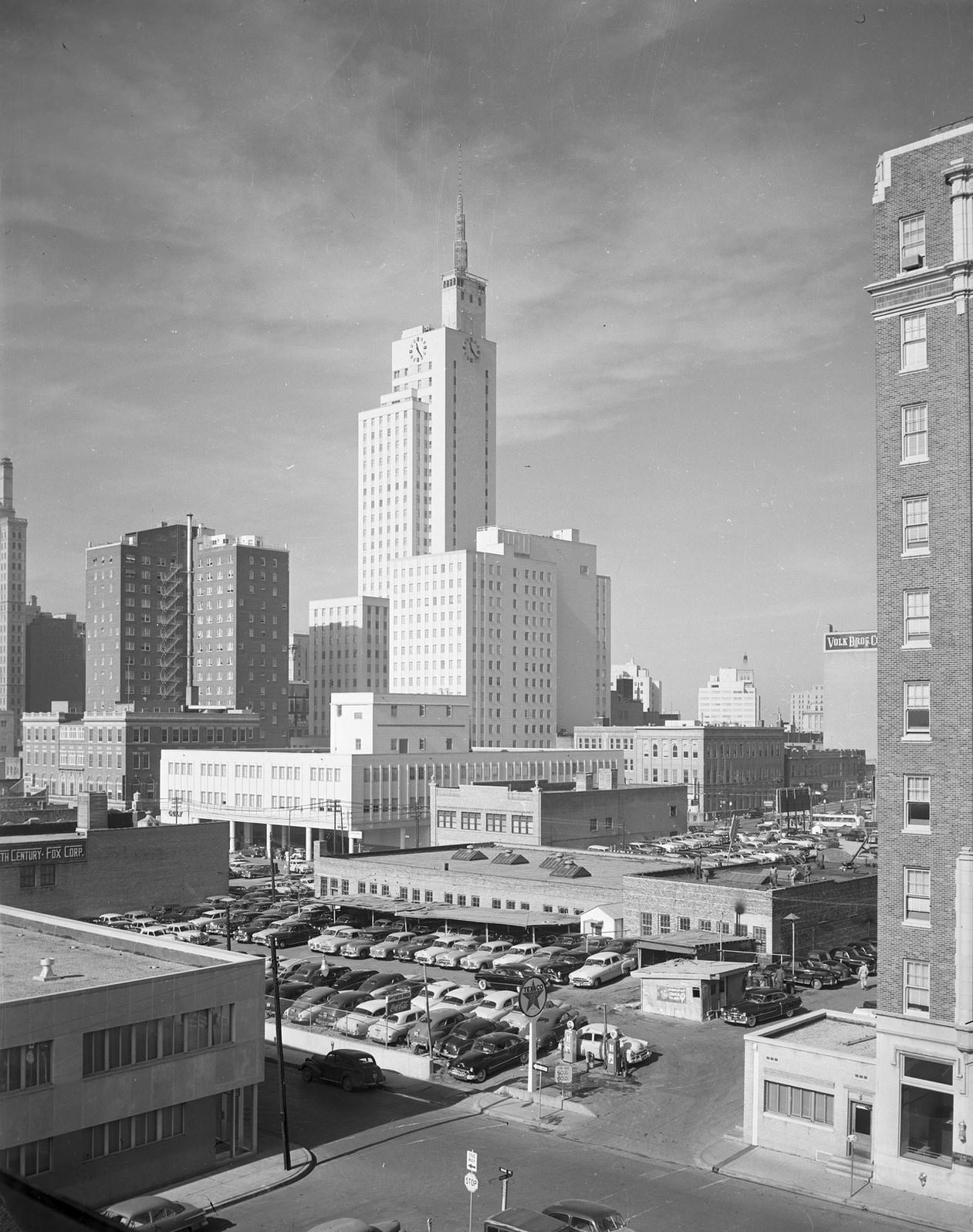 #228 Downtown Dallas – Mercantile Building, 1951