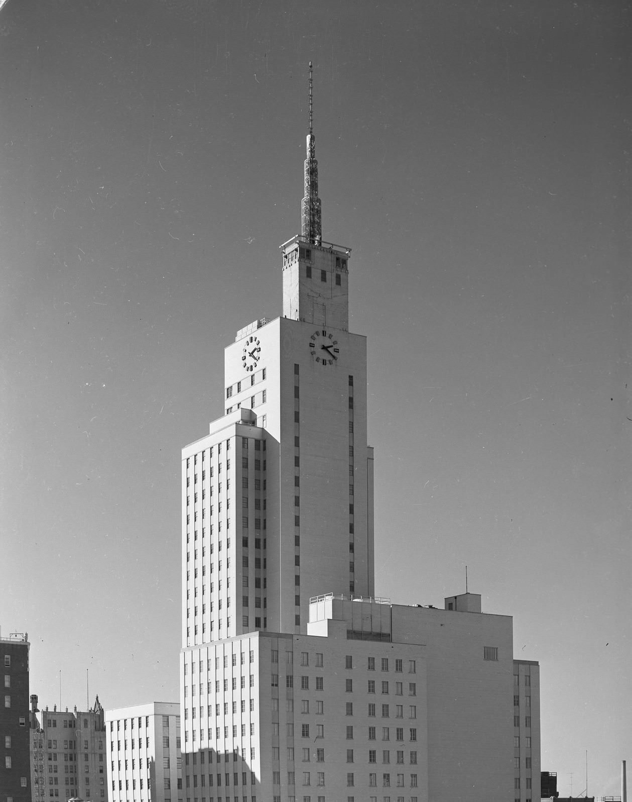 #229 Downtown Dallas – Mercantile Building, 1951