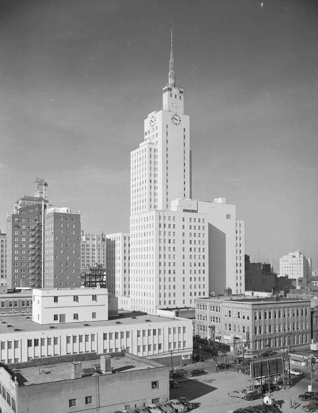 #233 Downtown Dallas – Mercantile Building, 1951
