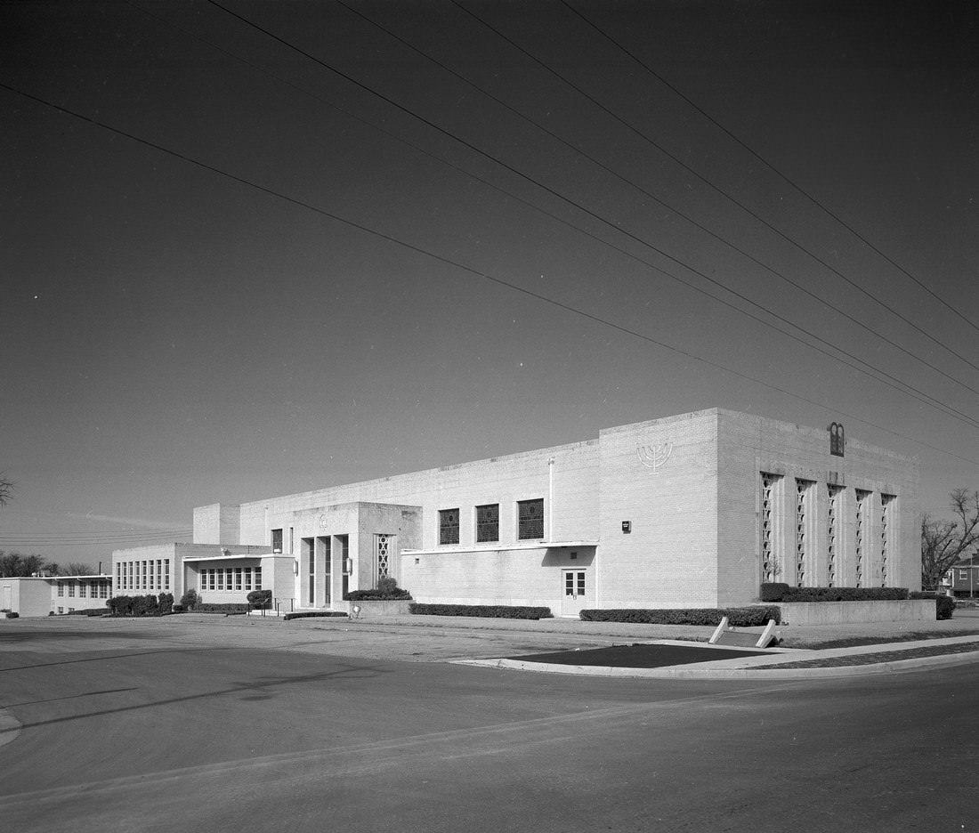 #41 Congregation Ahavath Sholom, 1300 West Myrtle Street, Fort Worth, Texas, 1968