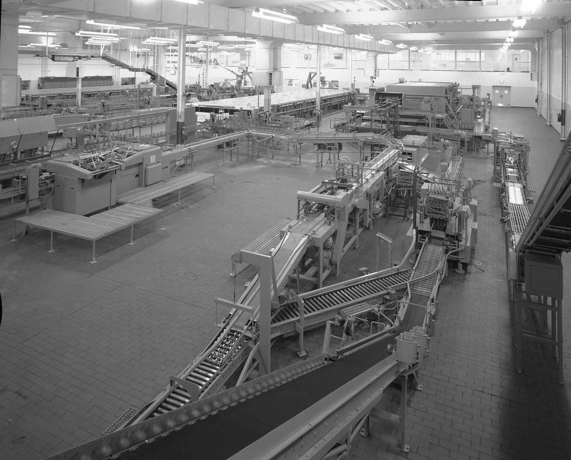 #93 Packaging liner, Carling Brewery, Fort Worth, 1964