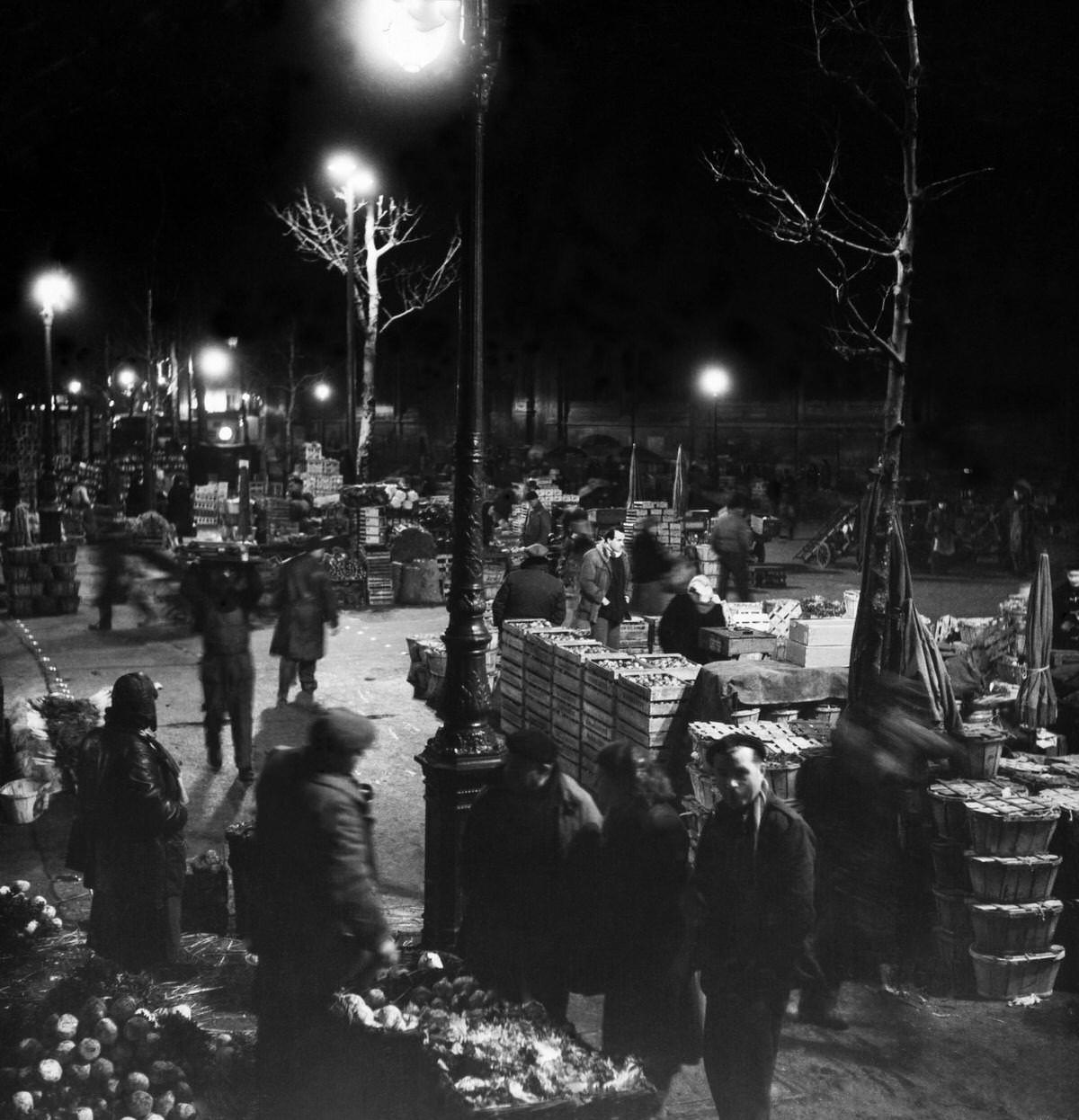 #16 Les Halles, 1952,