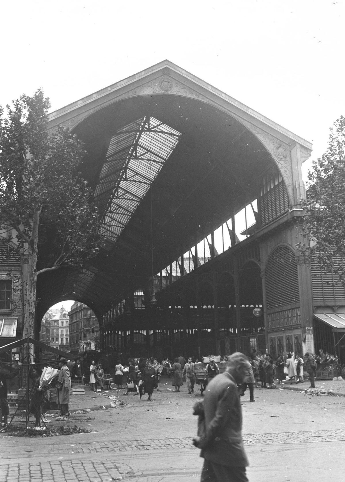 #113 Pavillon des Halles de Paris, 1946