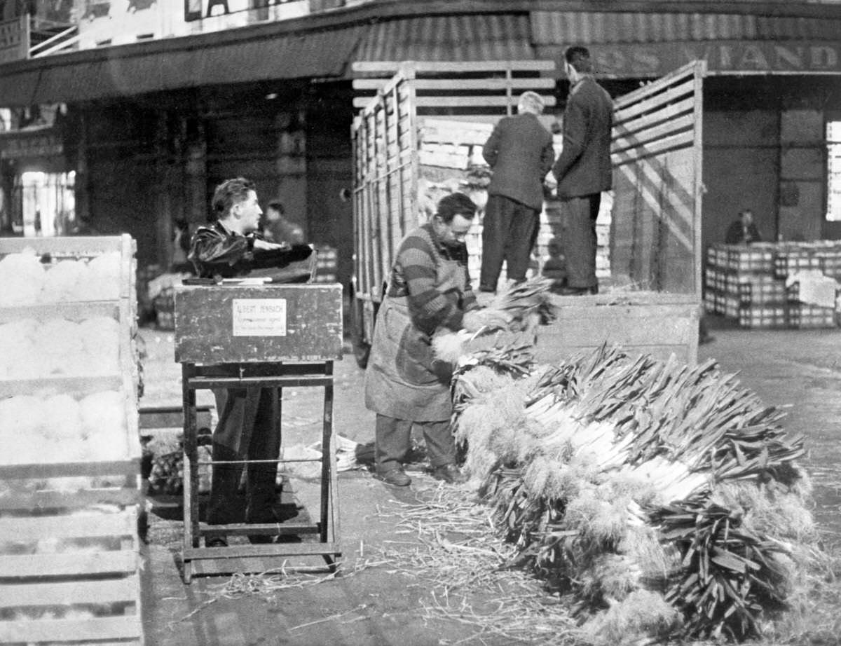 #8 Les Halles in Paris, 1960s