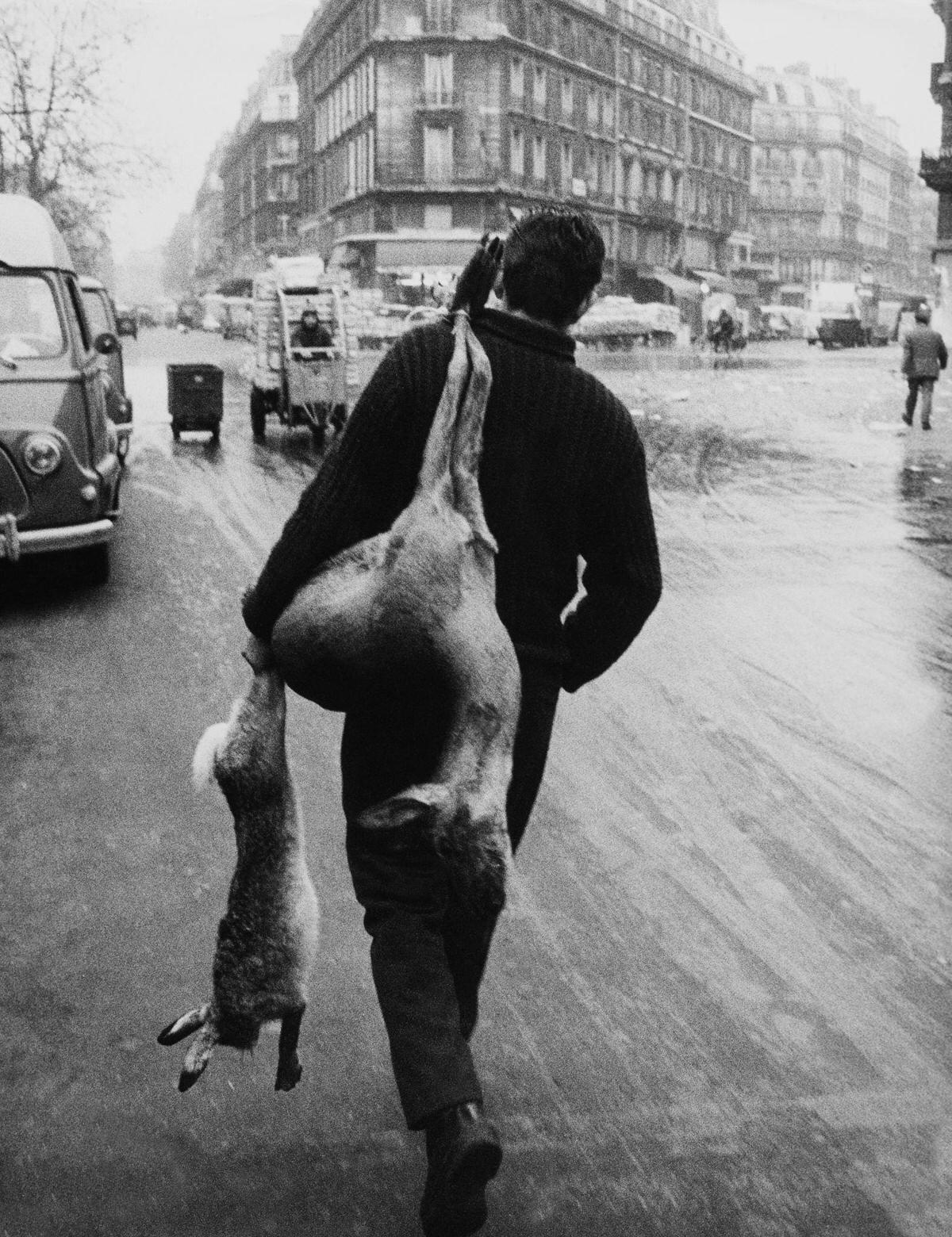 #24 Paris Hunting, Les Halles, 1960s