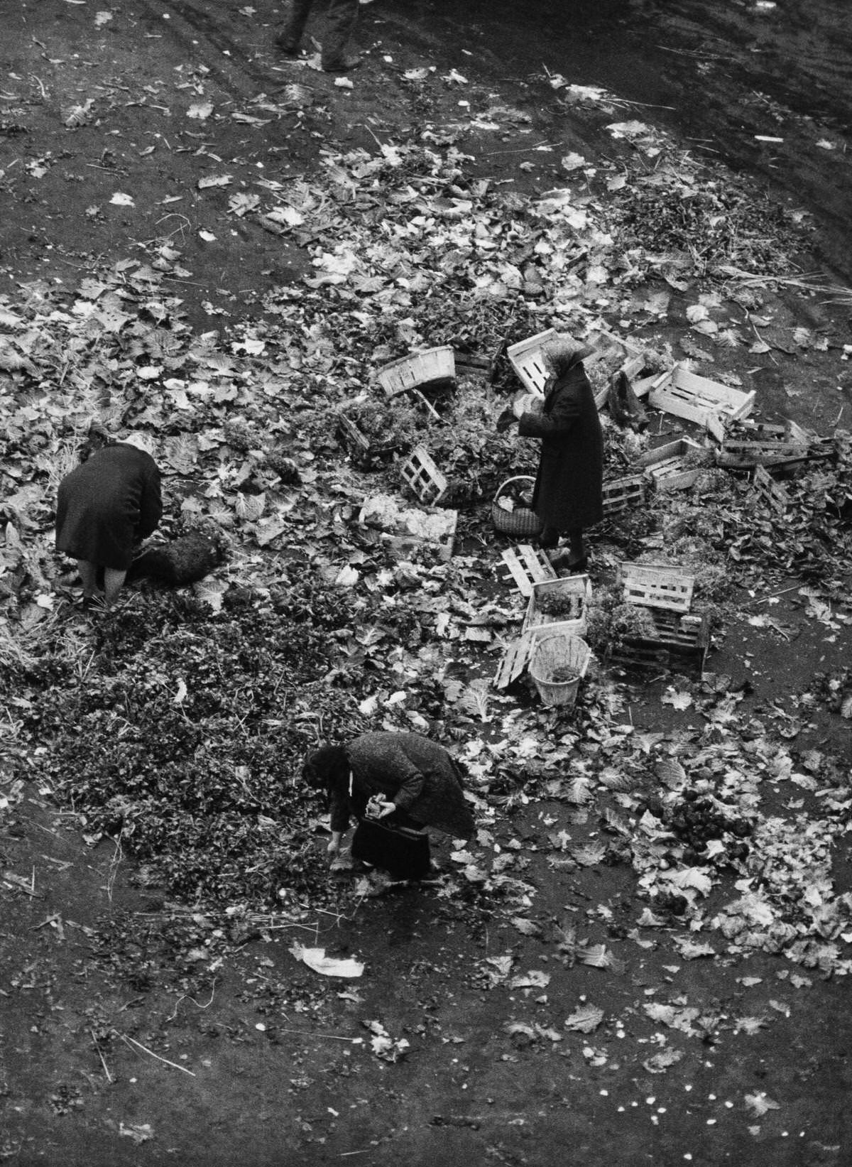 #29 The Poor Collecting Remains, Les Halles, 1960s